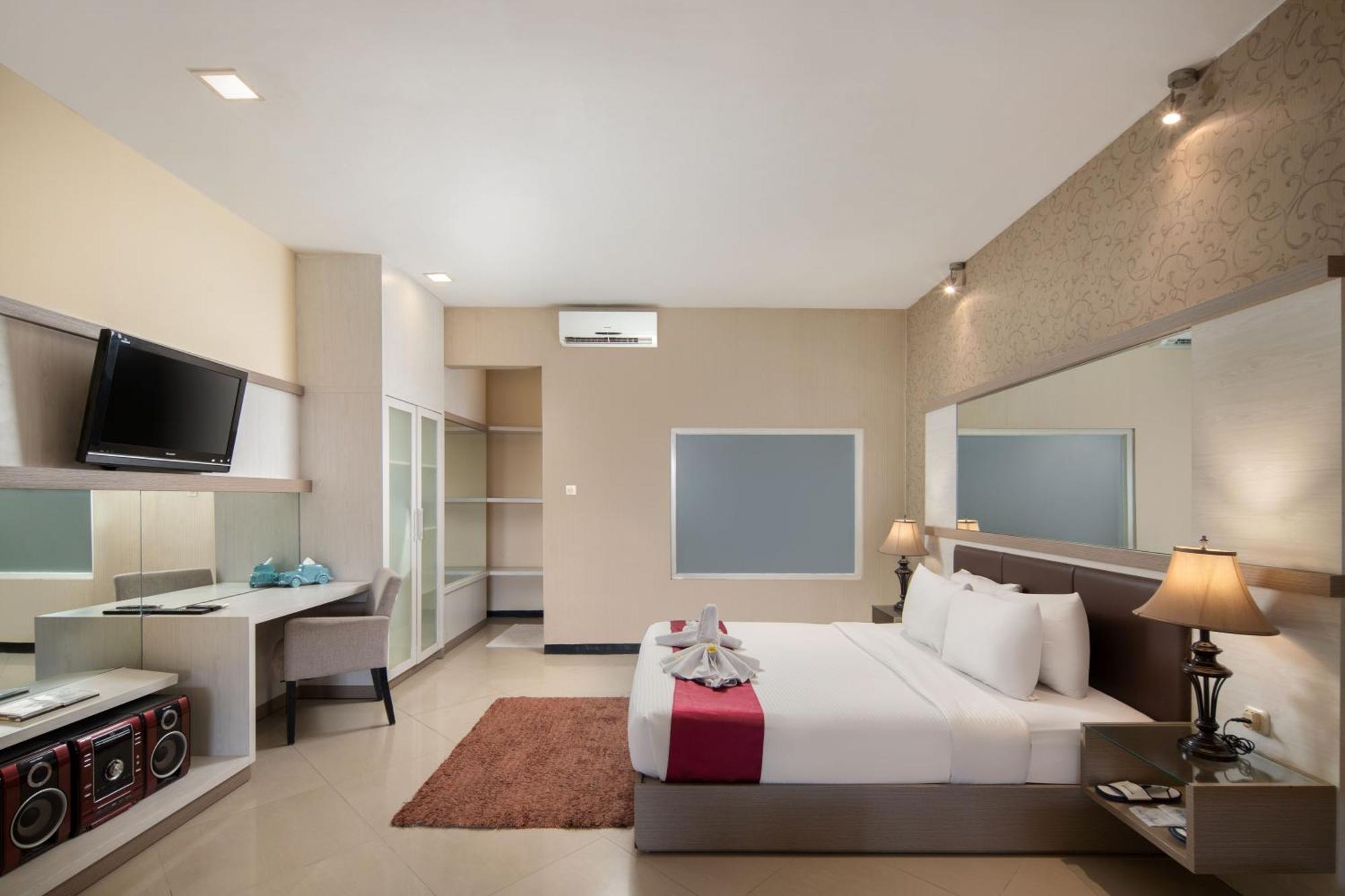 Royal Hotel And Villas טראוואס מראה חיצוני תמונה